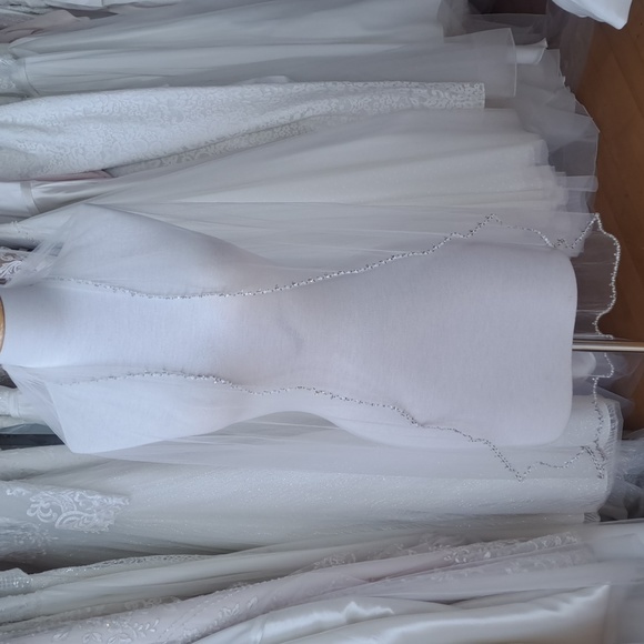 Beaded edge veil - Picture 3 of 3